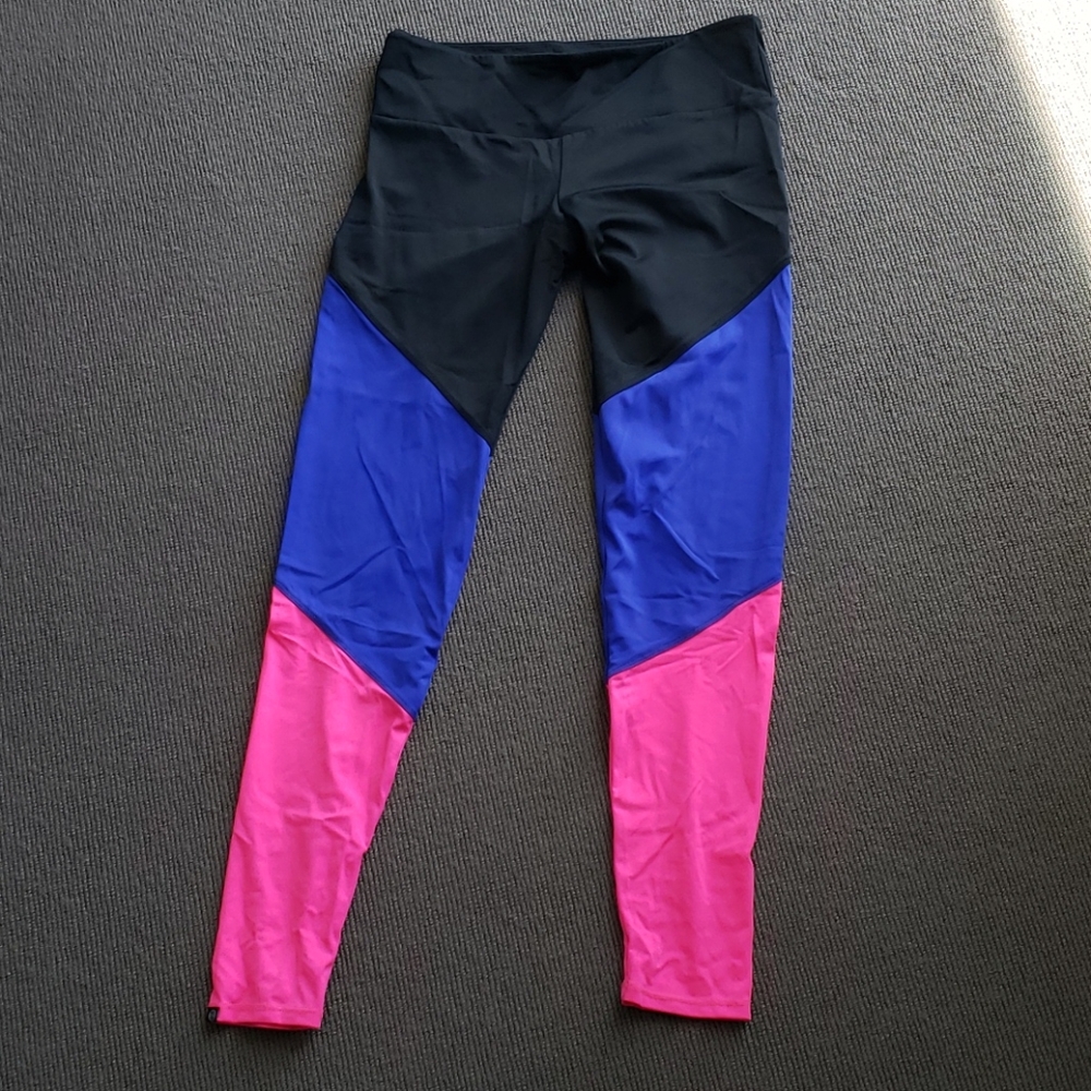 Onzie colorblock leggings